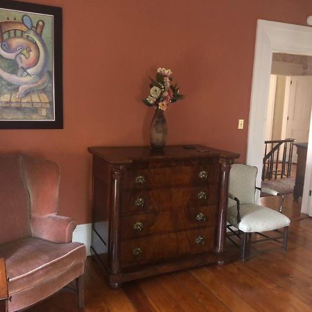 Oakcliff Bed And Breakfast Halfmoon Екстериор снимка