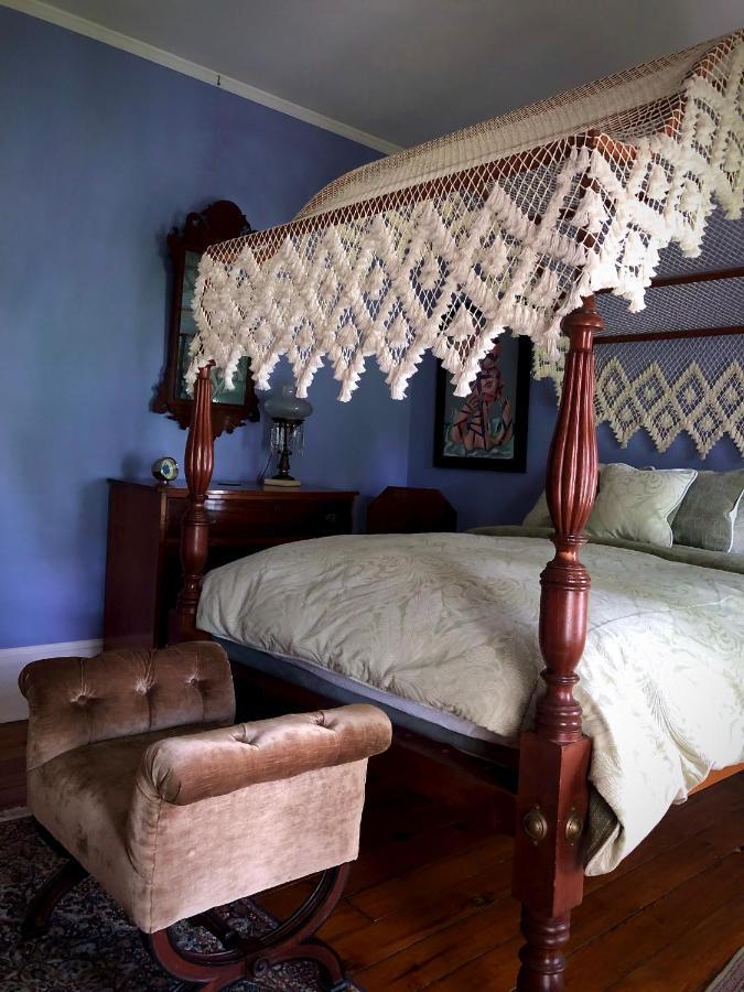 Oakcliff Bed And Breakfast Halfmoon Екстериор снимка