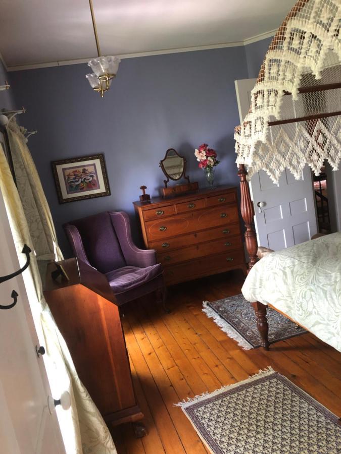 Oakcliff Bed And Breakfast Halfmoon Екстериор снимка