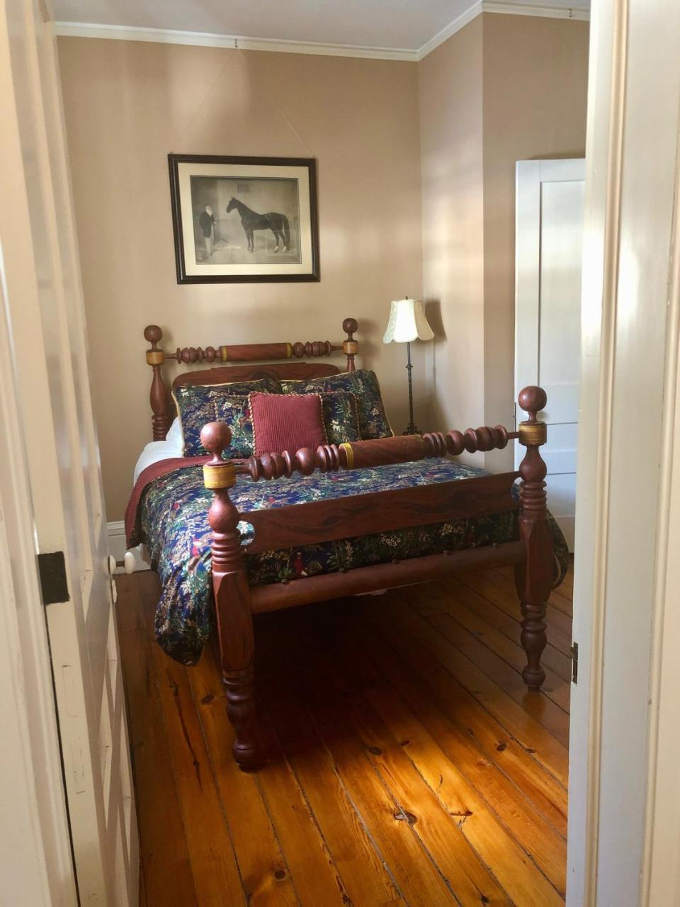 Oakcliff Bed And Breakfast Halfmoon Екстериор снимка